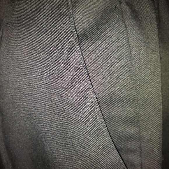 Black ladies pants - Picture 2 of 5